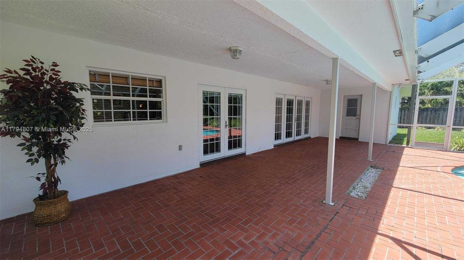 Small Image of 7640 NORTH WEST 6TH CT, Plantation Number 30