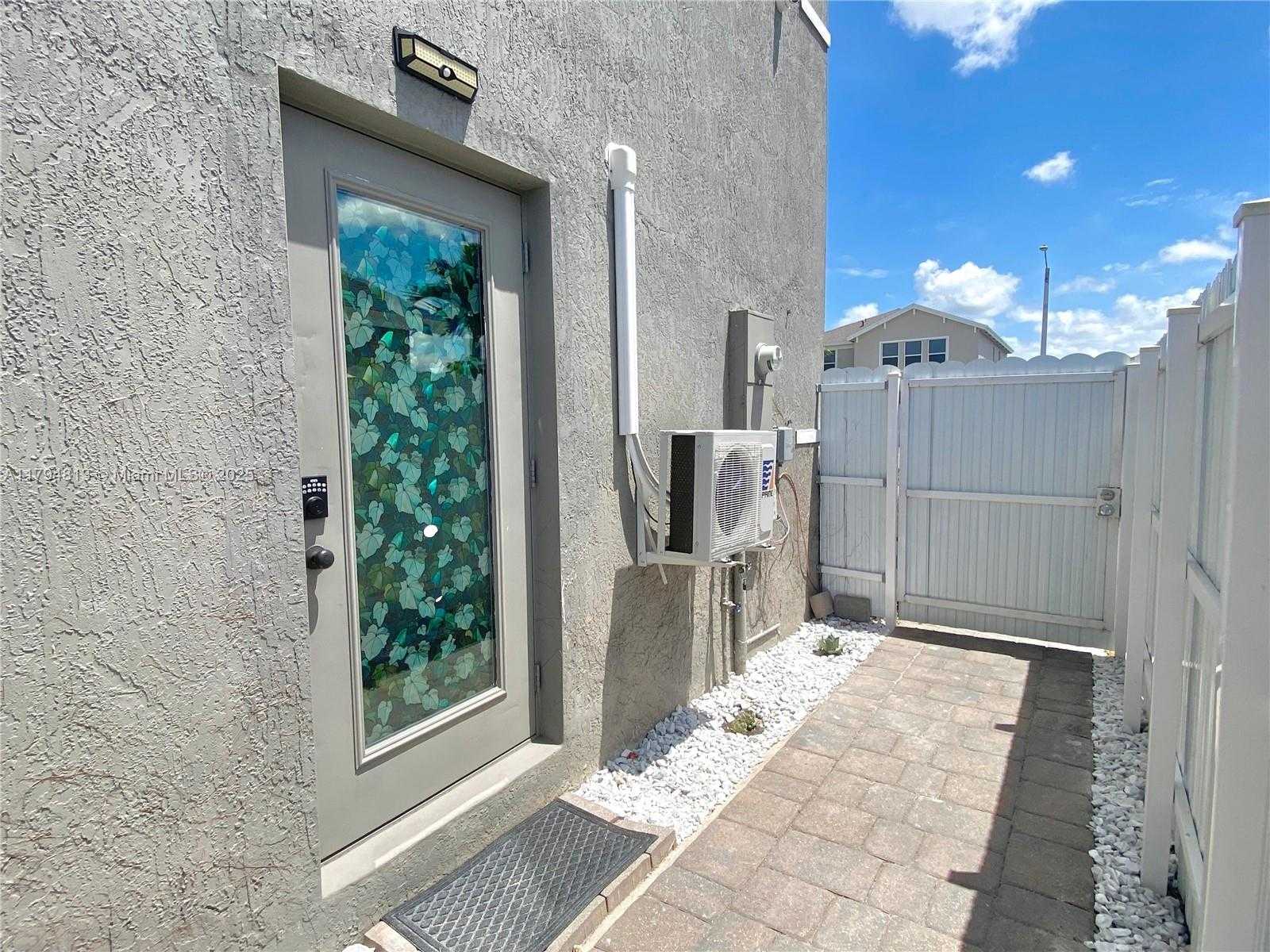 Small Image of 13225 SOUTH WEST 272ND ST, Homestead Number 25