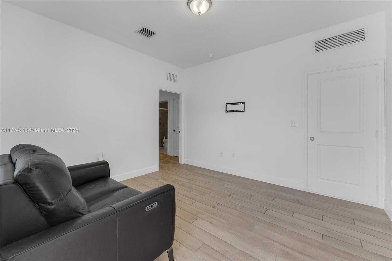 Small Image of 13225 SOUTH WEST 272ND ST, Homestead Number 29