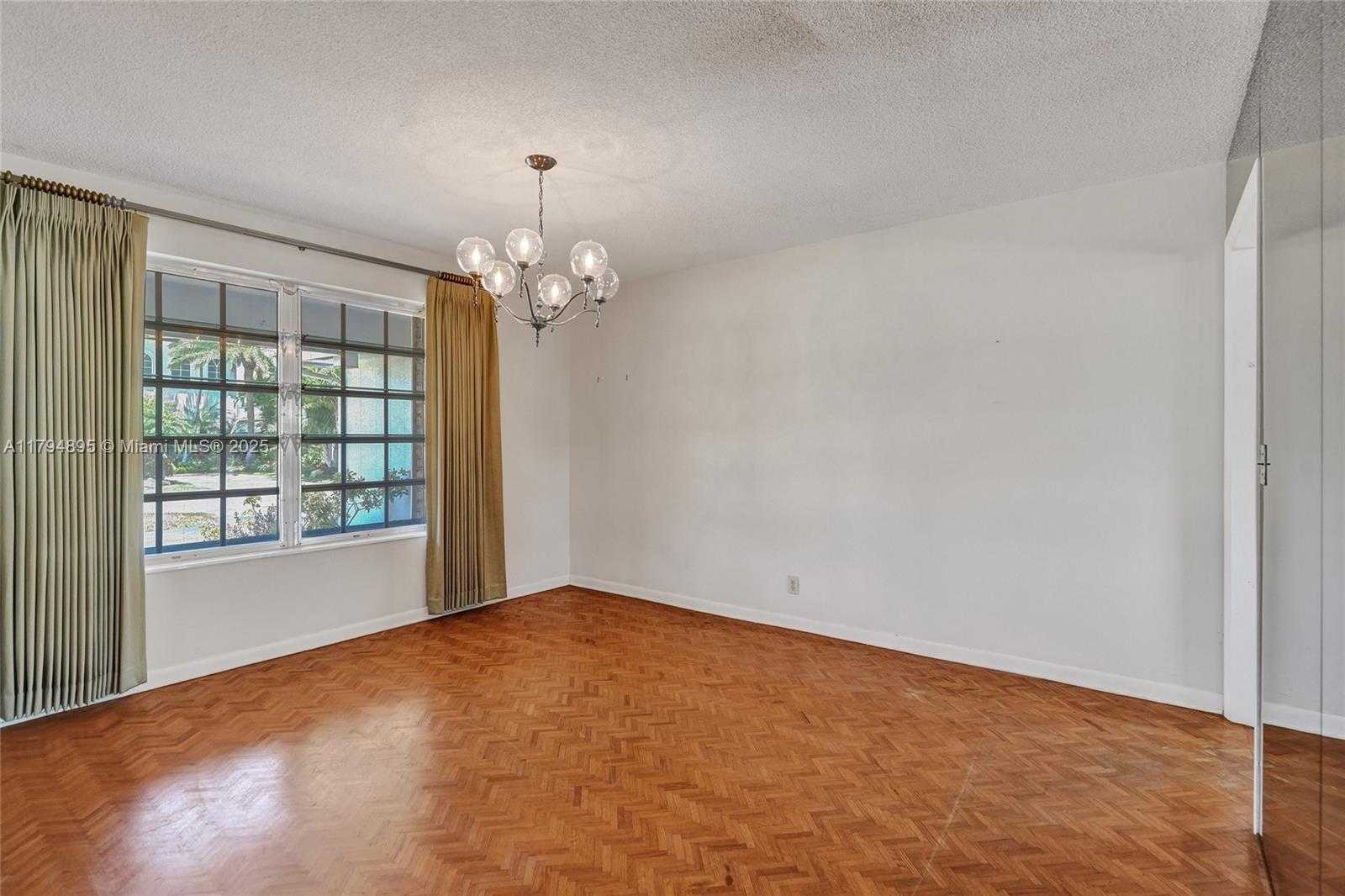 Small Image of 3080 NORTH EAST 42ND ST, Fort Lauderdale Number 10