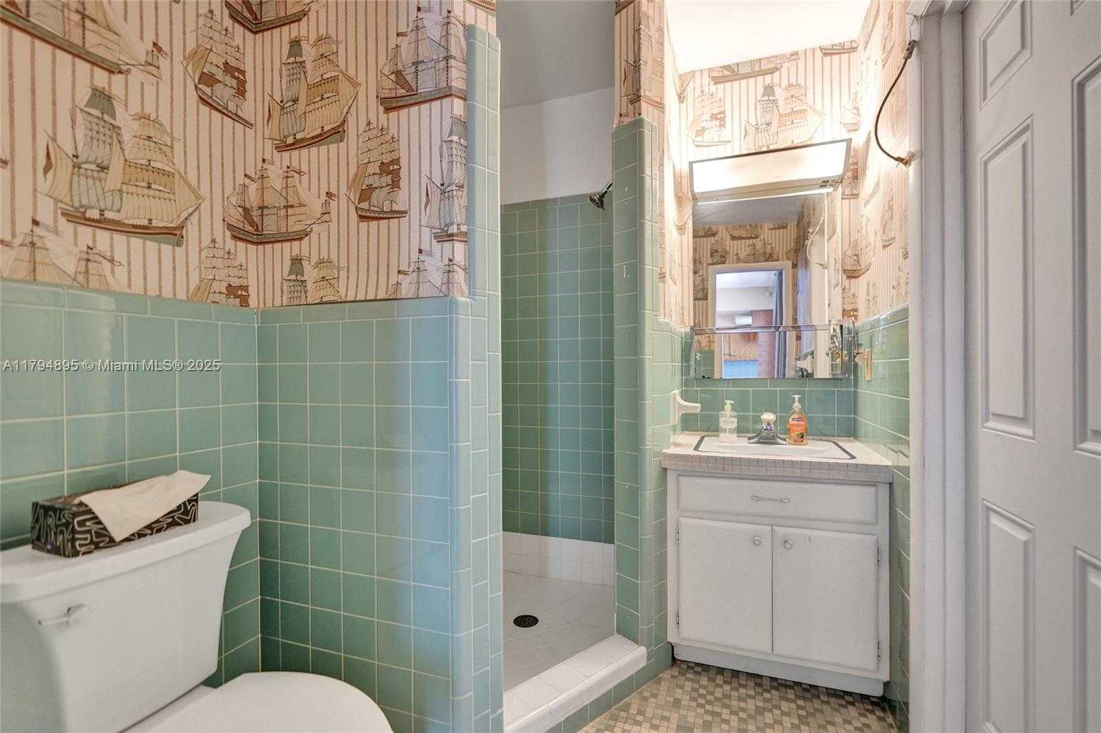 Small Image of 3080 NORTH EAST 42ND ST, Fort Lauderdale Number 13