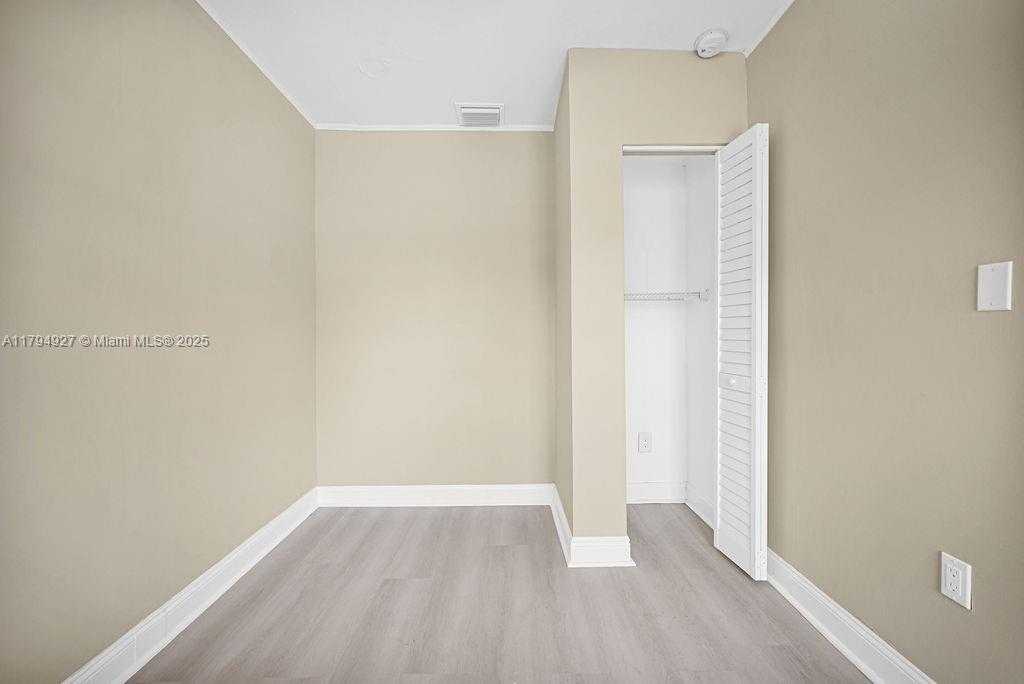 Small Image of 12135 NORTH EAST 10TH AVE, North Miami Number 11