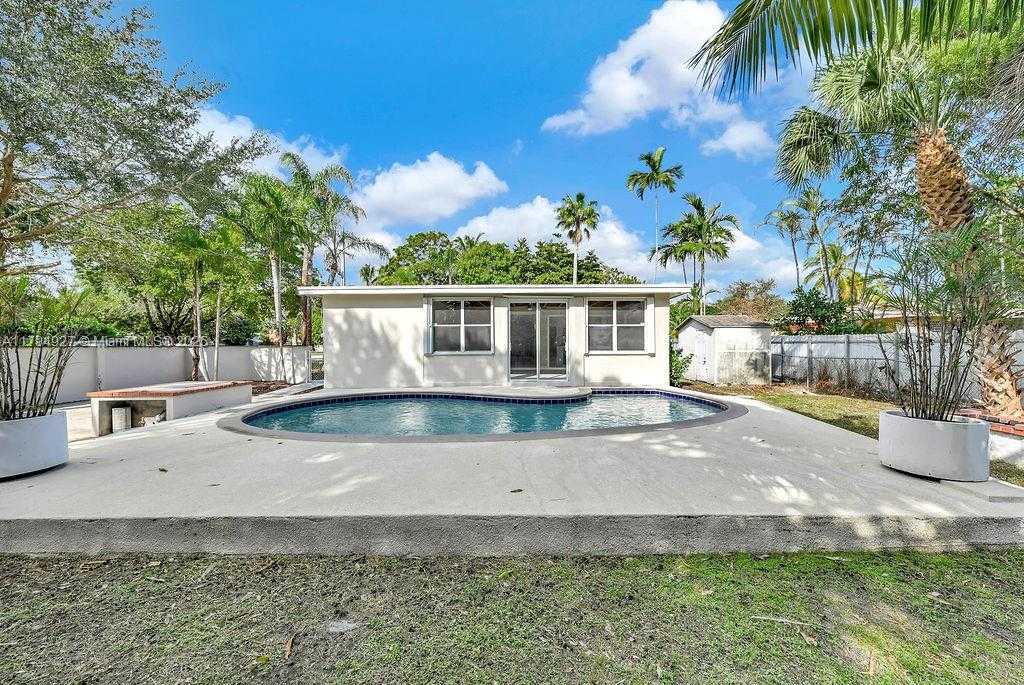 Small Image of 12135 NORTH EAST 10TH AVE, North Miami Number 51