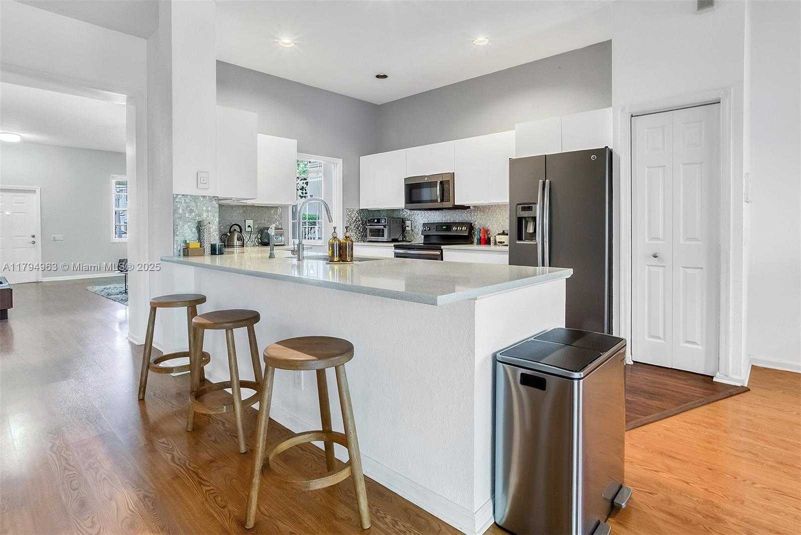 Small Image of 4458 STONE RIDGE WAY, Weston Number 10