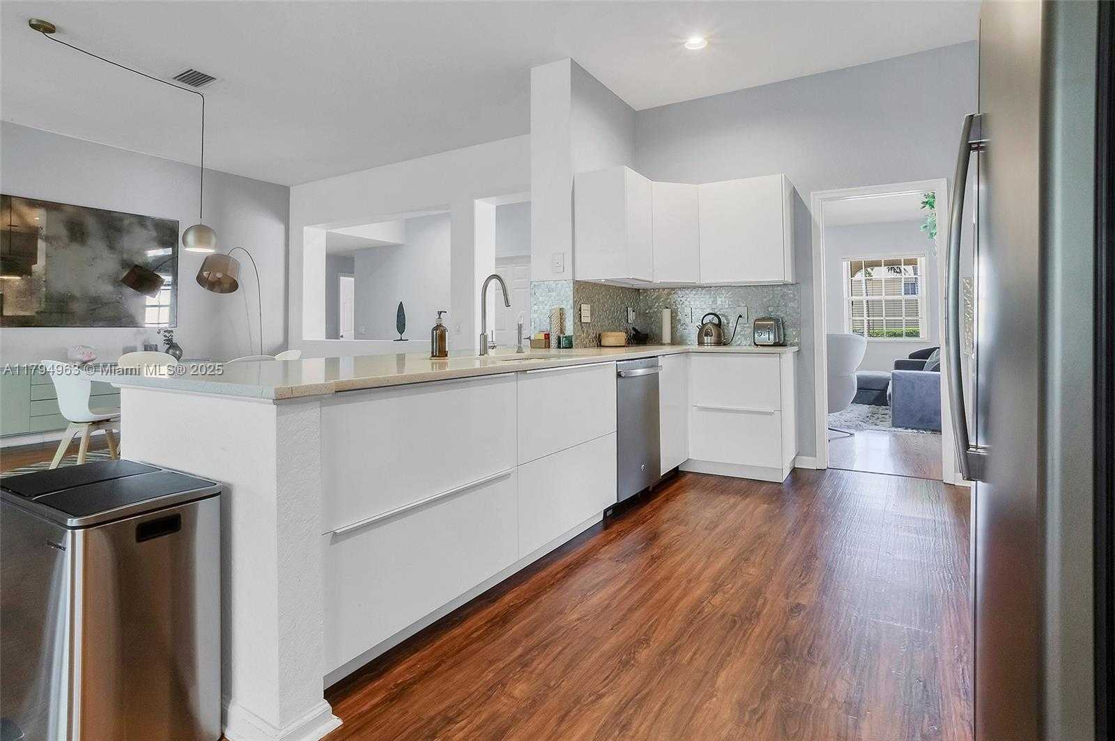 Small Image of 4458 STONE RIDGE WAY, Weston Number 13