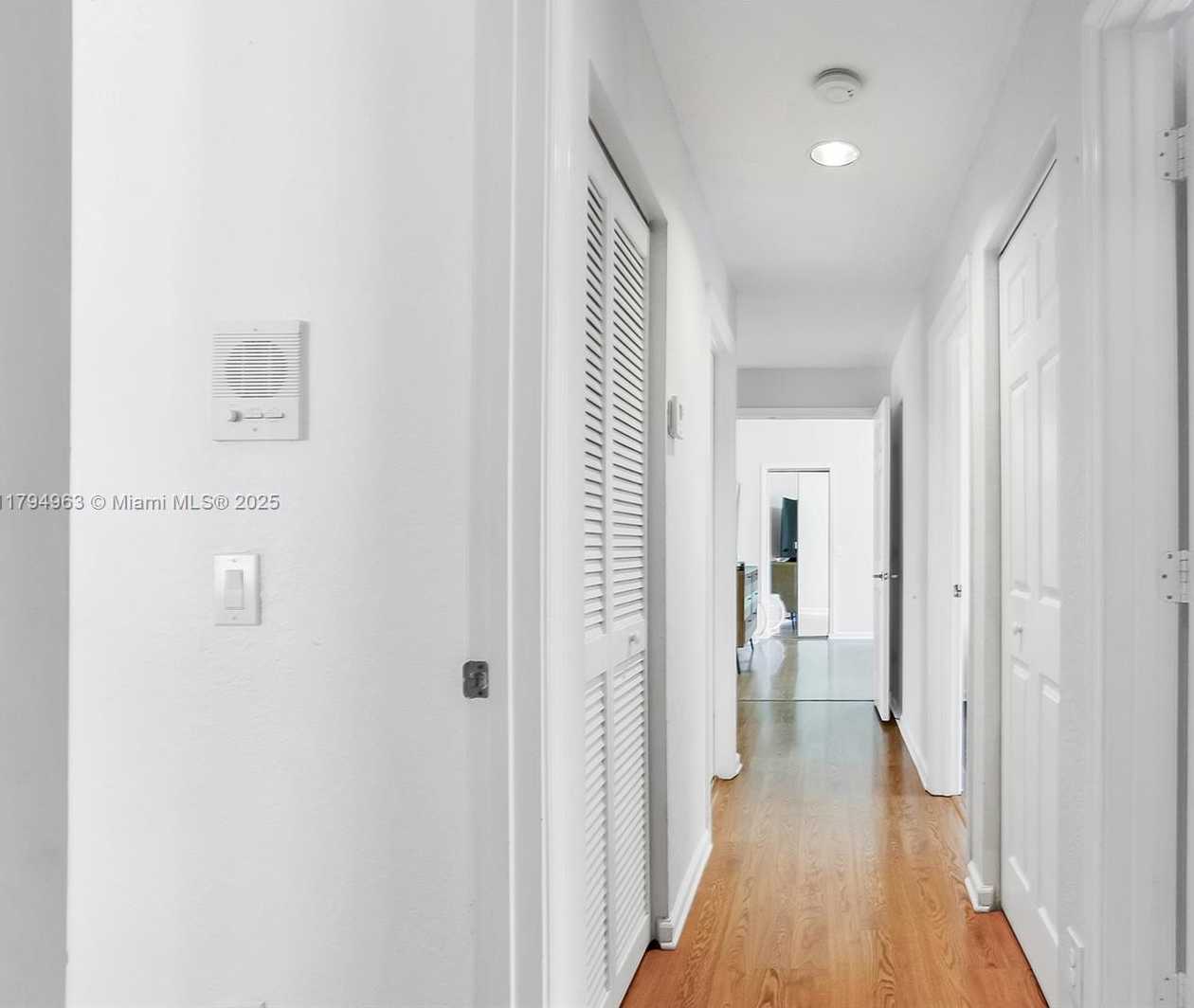 Small Image of 4458 STONE RIDGE WAY, Weston Number 20