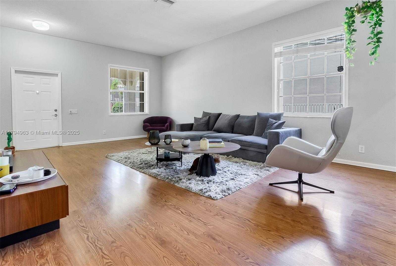 Small Image of 4458 STONE RIDGE WAY, Weston Number 5