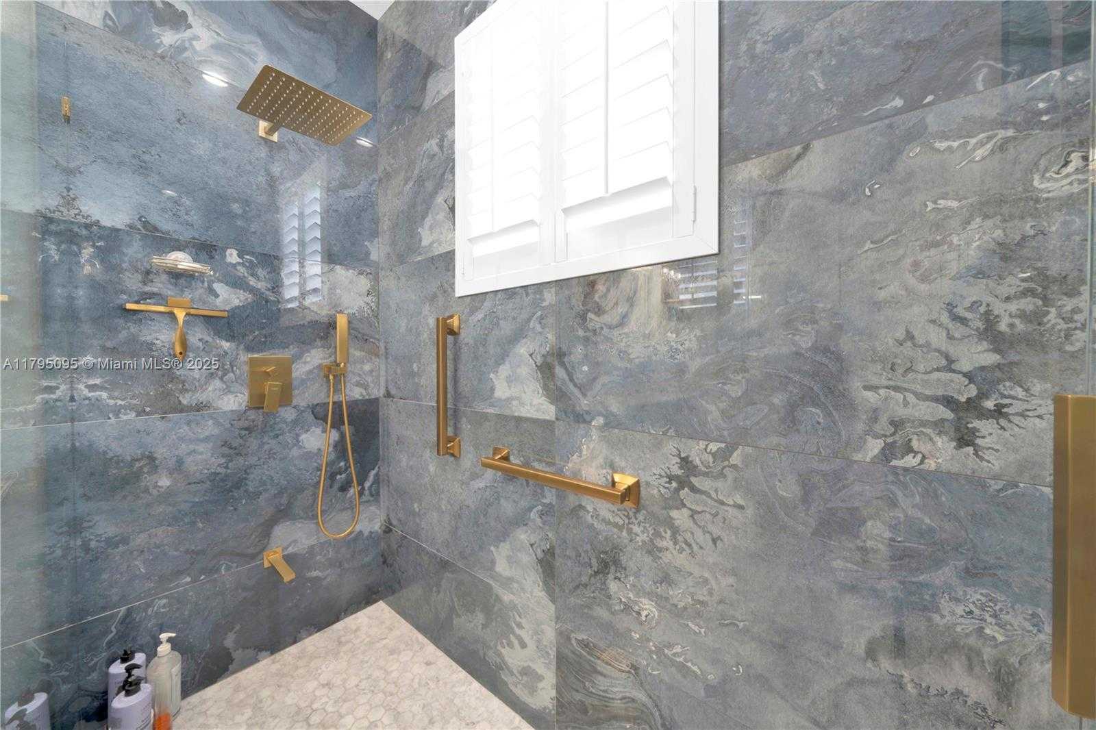 Small Image of 27847 SOUTH WEST 133RD PL, Homestead Number 18