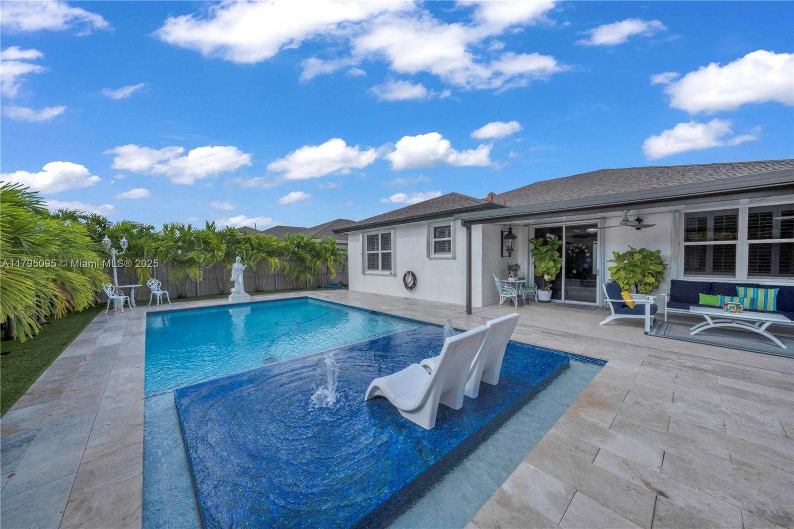 Small Image of 27847 SOUTH WEST 133RD PL, Homestead Number 30