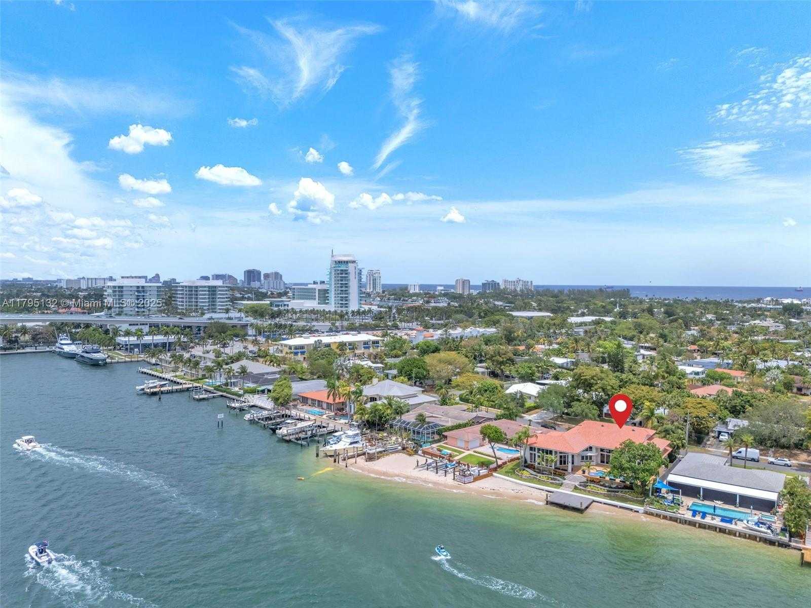 Small Image of 1925 Harbourview Dr, Fort Lauderdale, FL 33316, USA Number 51