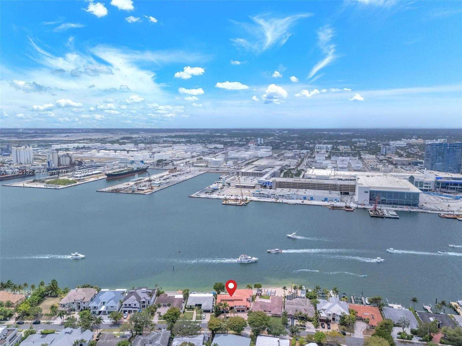 Small Image of 1925 Harbourview Dr, Fort Lauderdale, FL 33316, USA Number 54