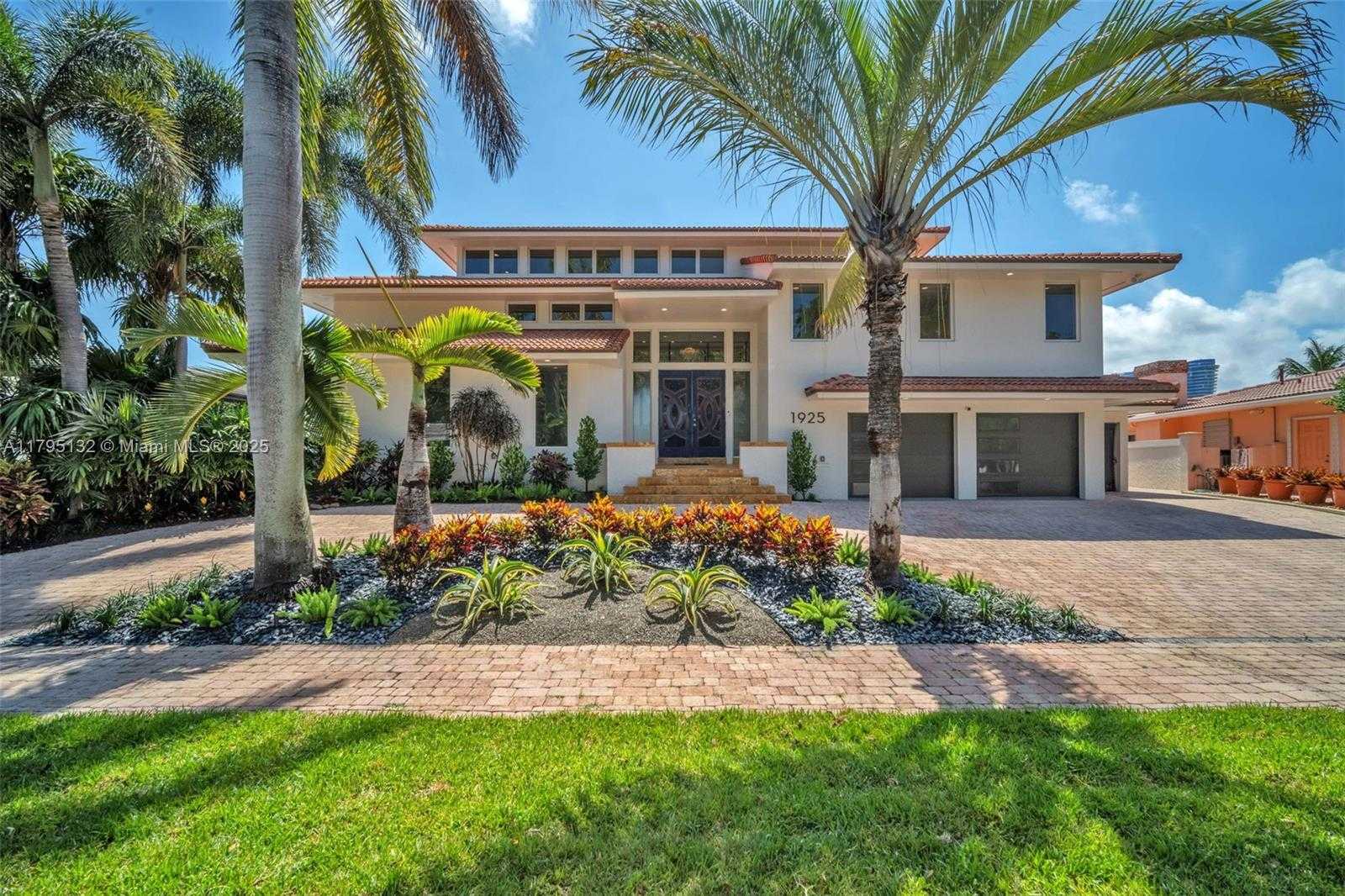 Small Image of 1925 Harbourview Dr, Fort Lauderdale, FL 33316, USA Number 65