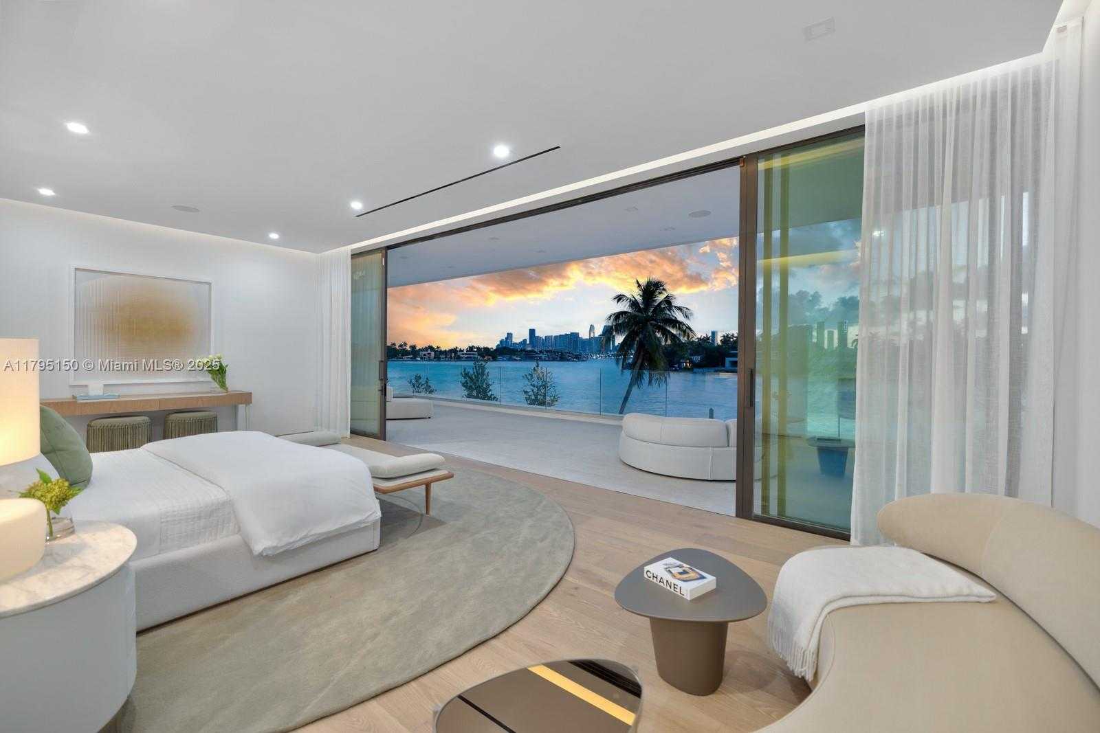 Small Image of 310 WEST DILIDO DR, Miami Beach Number 20