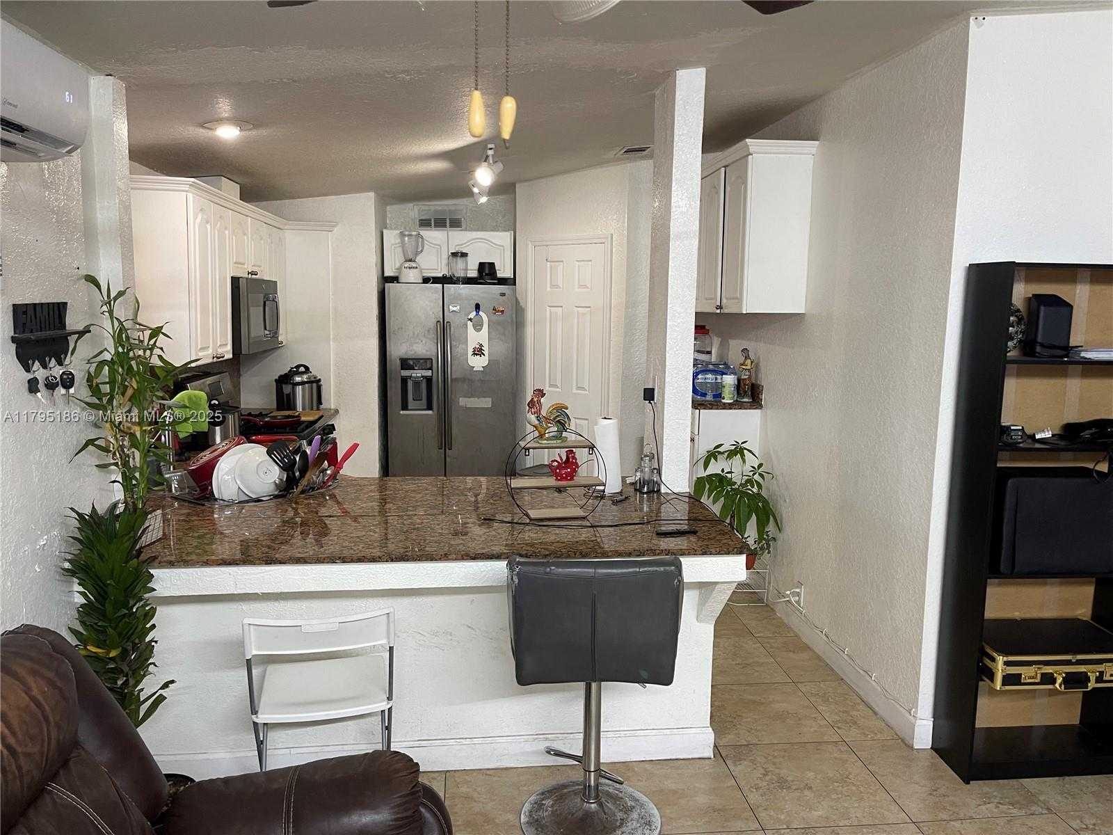 Small Image of 19800 SOUTH WEST 180TH AVE UNIT 376, Miami Number 5