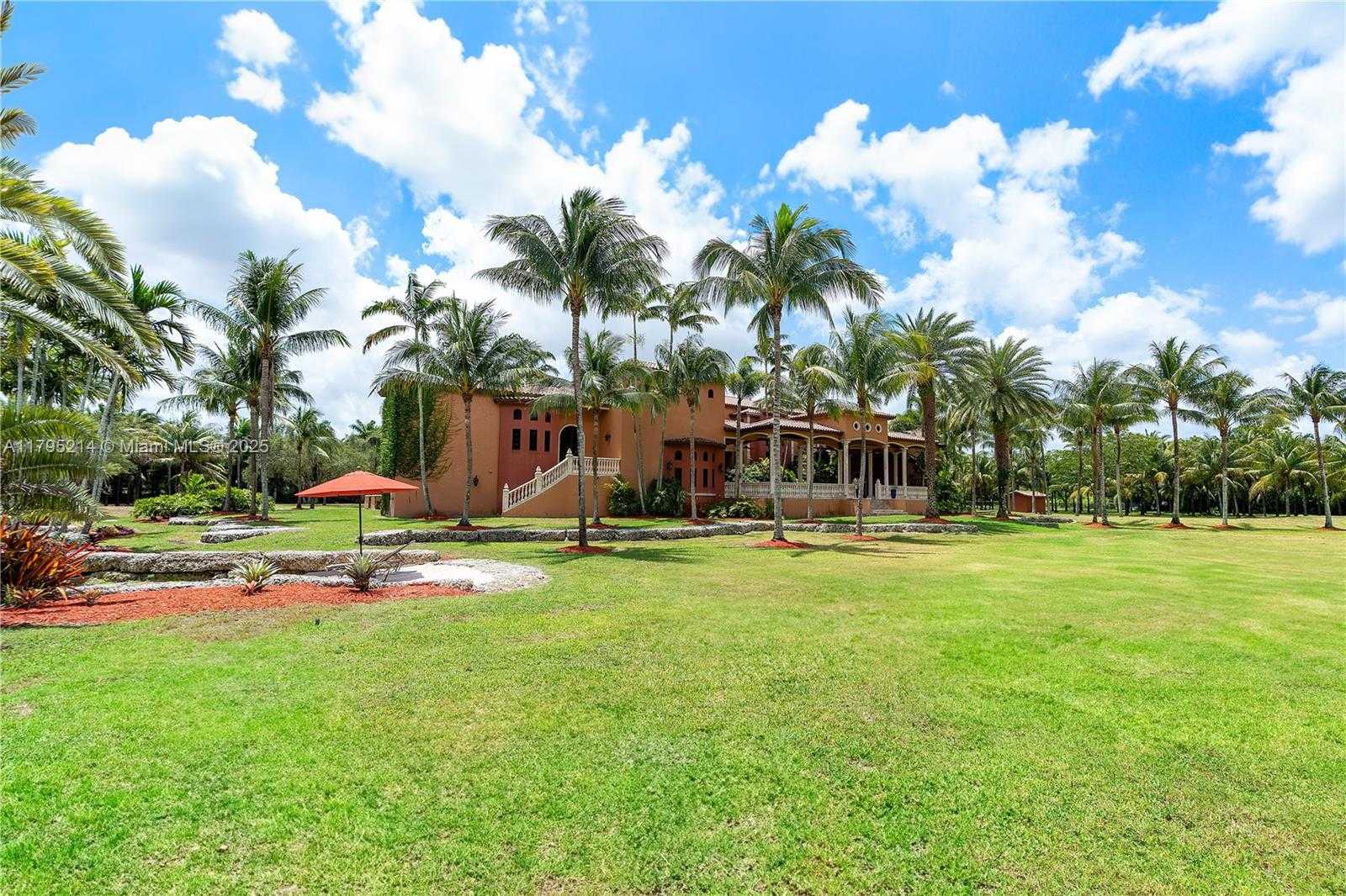 Small Image of 17201 SOUTH WEST 248TH ST, Homestead Number 52