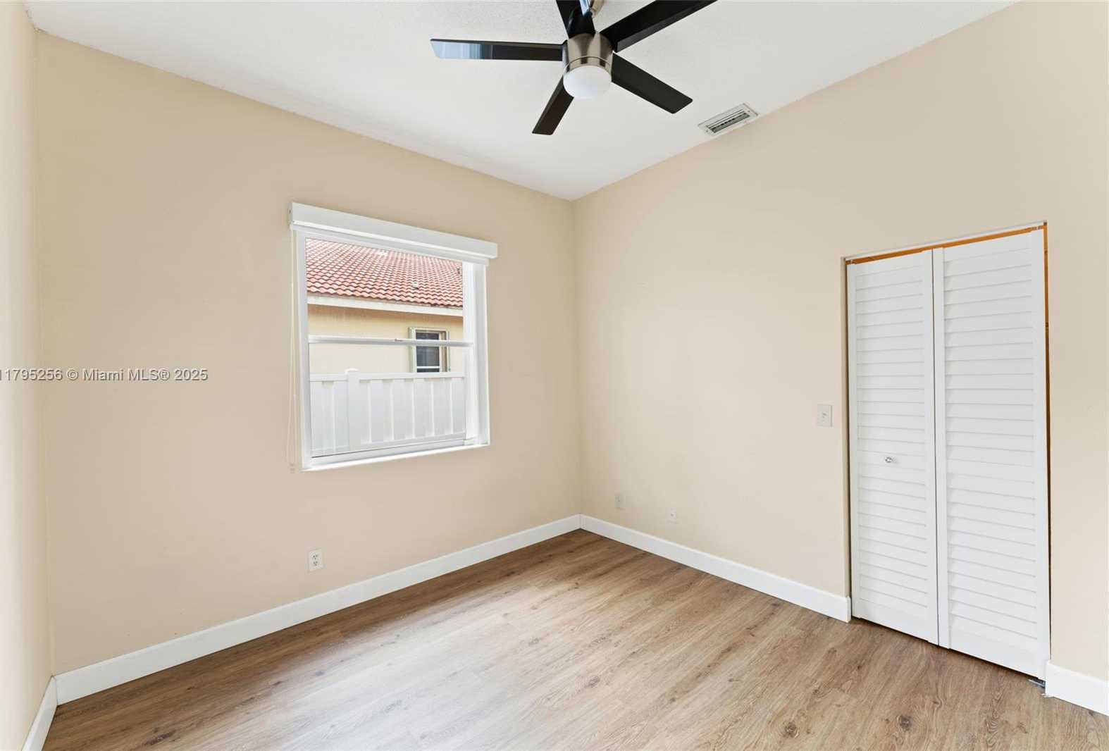 Small Image of 18361 NORTH WEST 10TH ST, Pembroke Pines Number 20