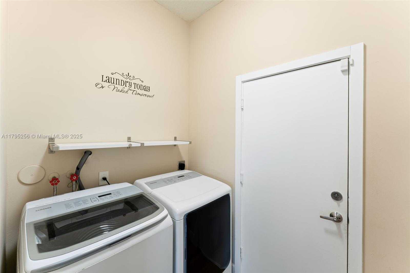 Small Image of 18361 NORTH WEST 10TH ST, Pembroke Pines Number 23