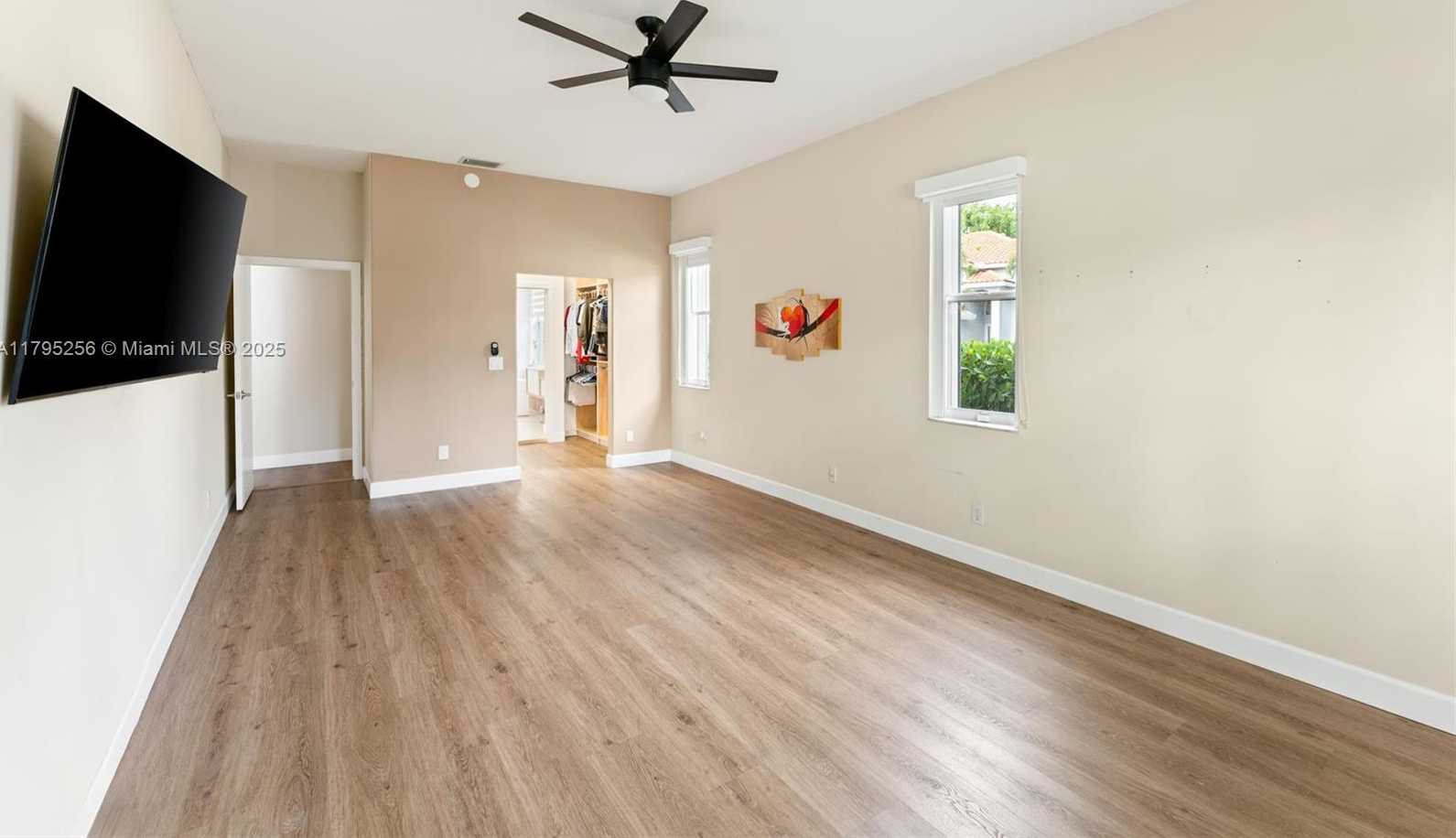 Small Image of 18361 NORTH WEST 10TH ST, Pembroke Pines Number 41