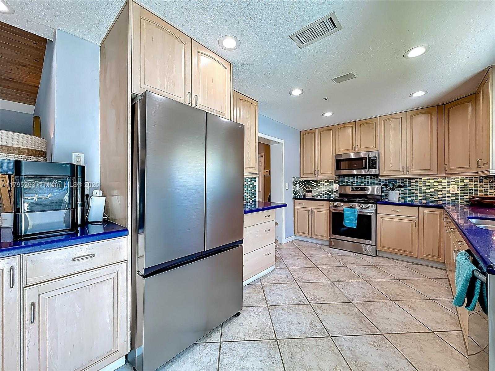 Small Image of 3407 BEACON ST, Pompano Beach Number 18
