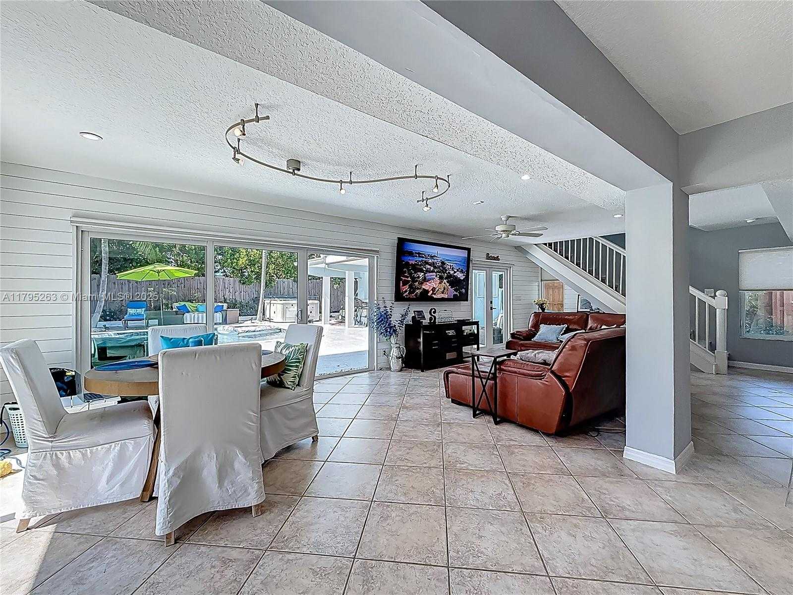Small Image of 3407 BEACON ST, Pompano Beach Number 21