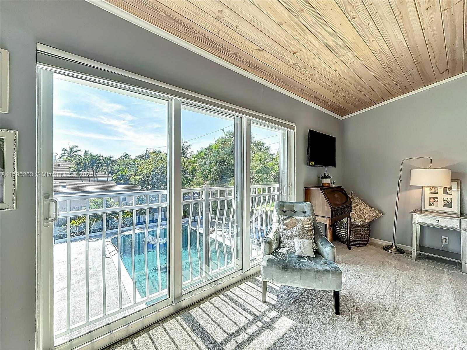 Small Image of 3407 BEACON ST, Pompano Beach Number 4