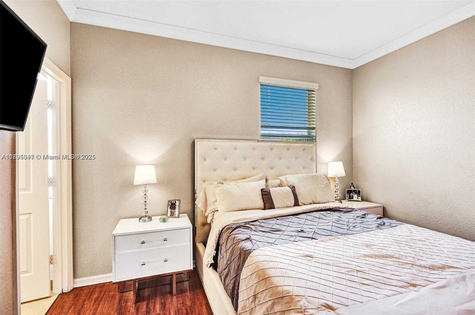 Small Image of 4190 NORTH EAST 20TH ST, Homestead Number 11