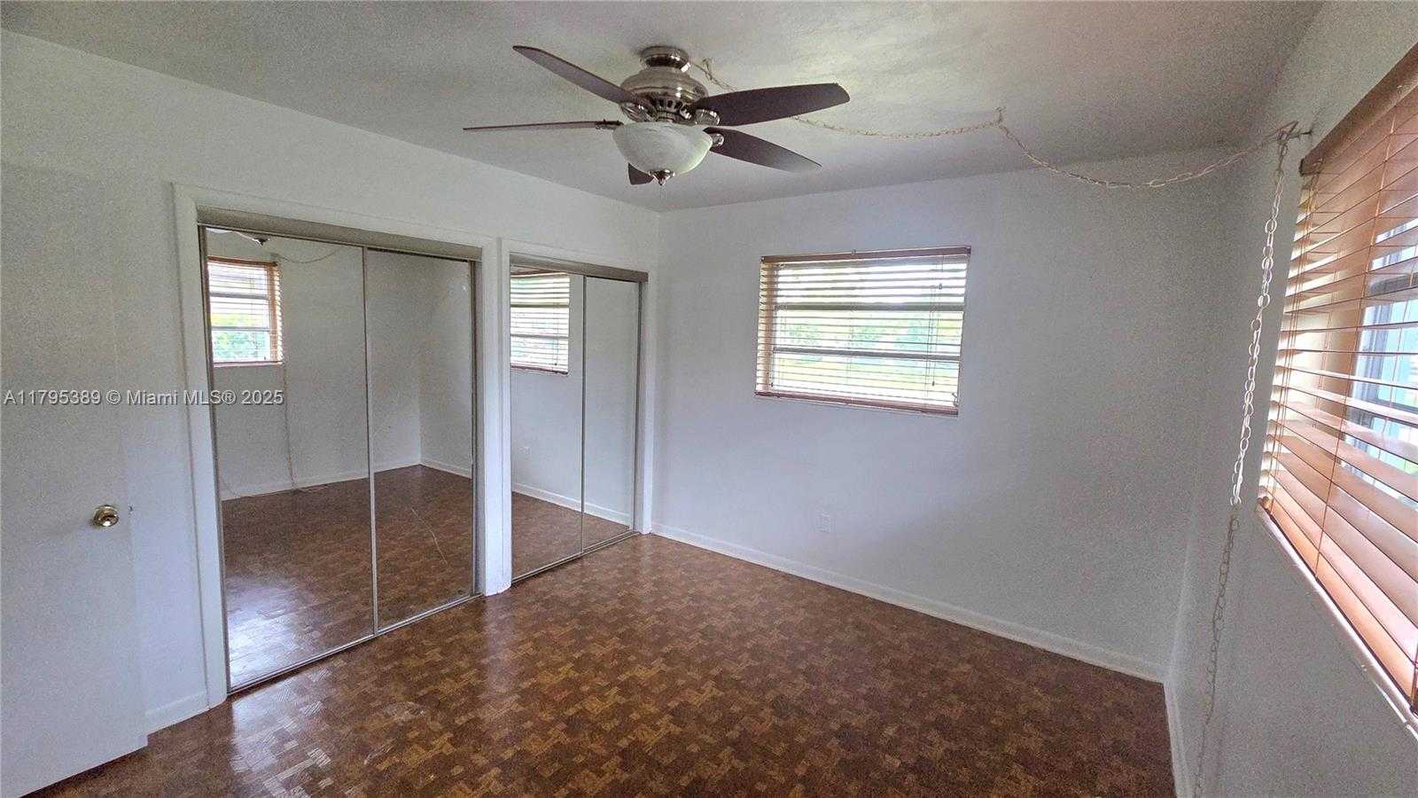 Small Image of 14020 ALAMANDA AVE, Miami Lakes Number 18