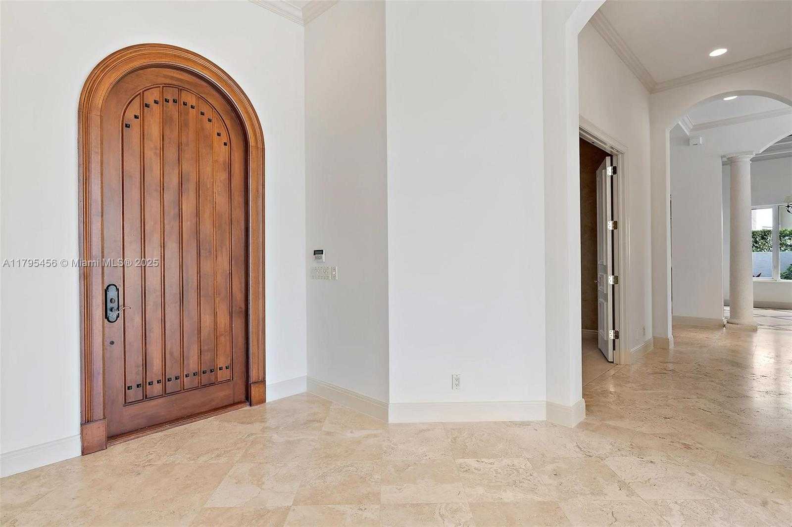 Small Image of 848 HARBOUR ISLE PLACE, North Palm Beach Number 16