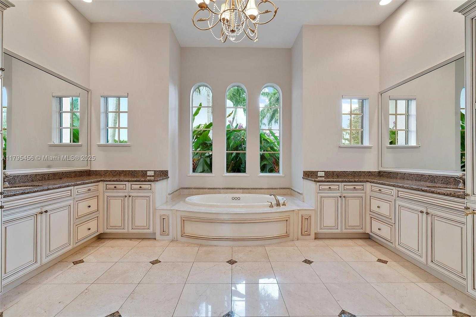 Small Image of 848 HARBOUR ISLE PLACE, North Palm Beach Number 20