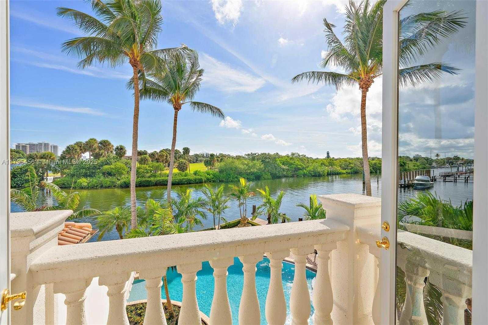 Small Image of 848 HARBOUR ISLE PLACE, North Palm Beach Number 27