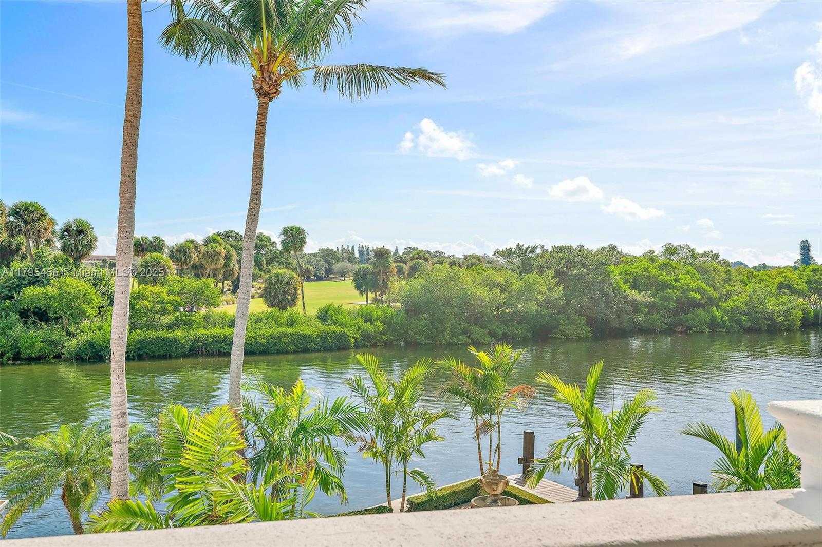 Small Image of 848 HARBOUR ISLE PLACE, North Palm Beach Number 28