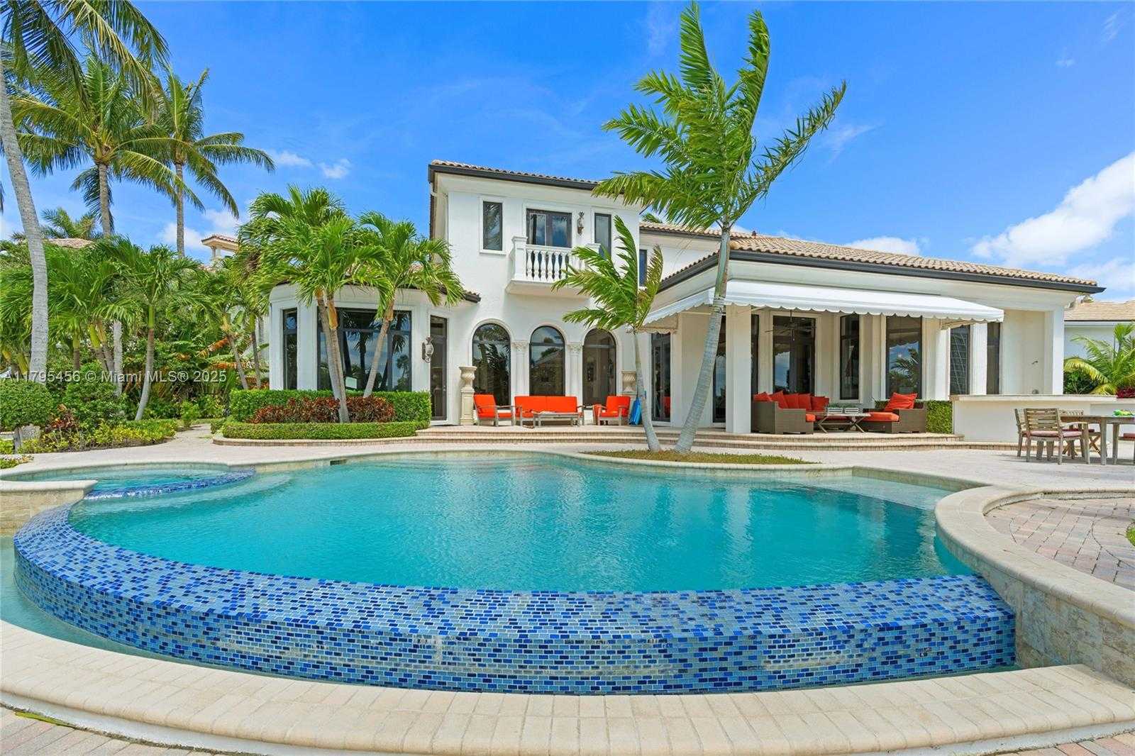 Small Image of 848 HARBOUR ISLE PLACE, North Palm Beach Number 29