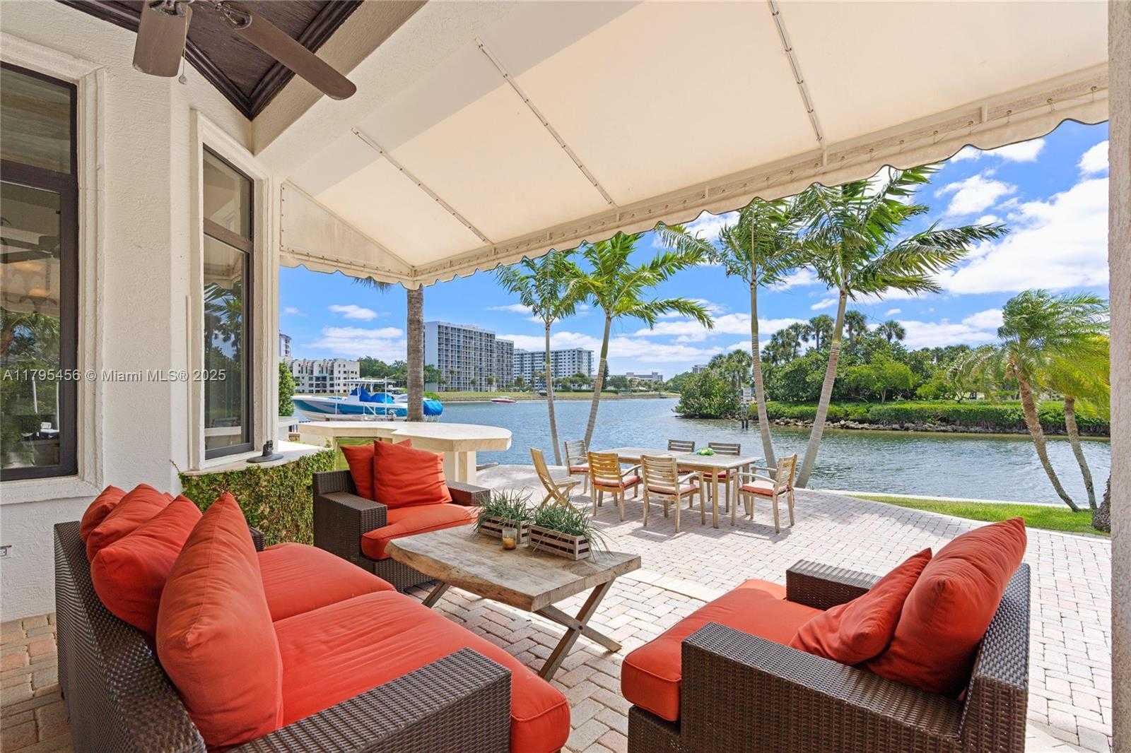Small Image of 848 HARBOUR ISLE PLACE, North Palm Beach Number 3
