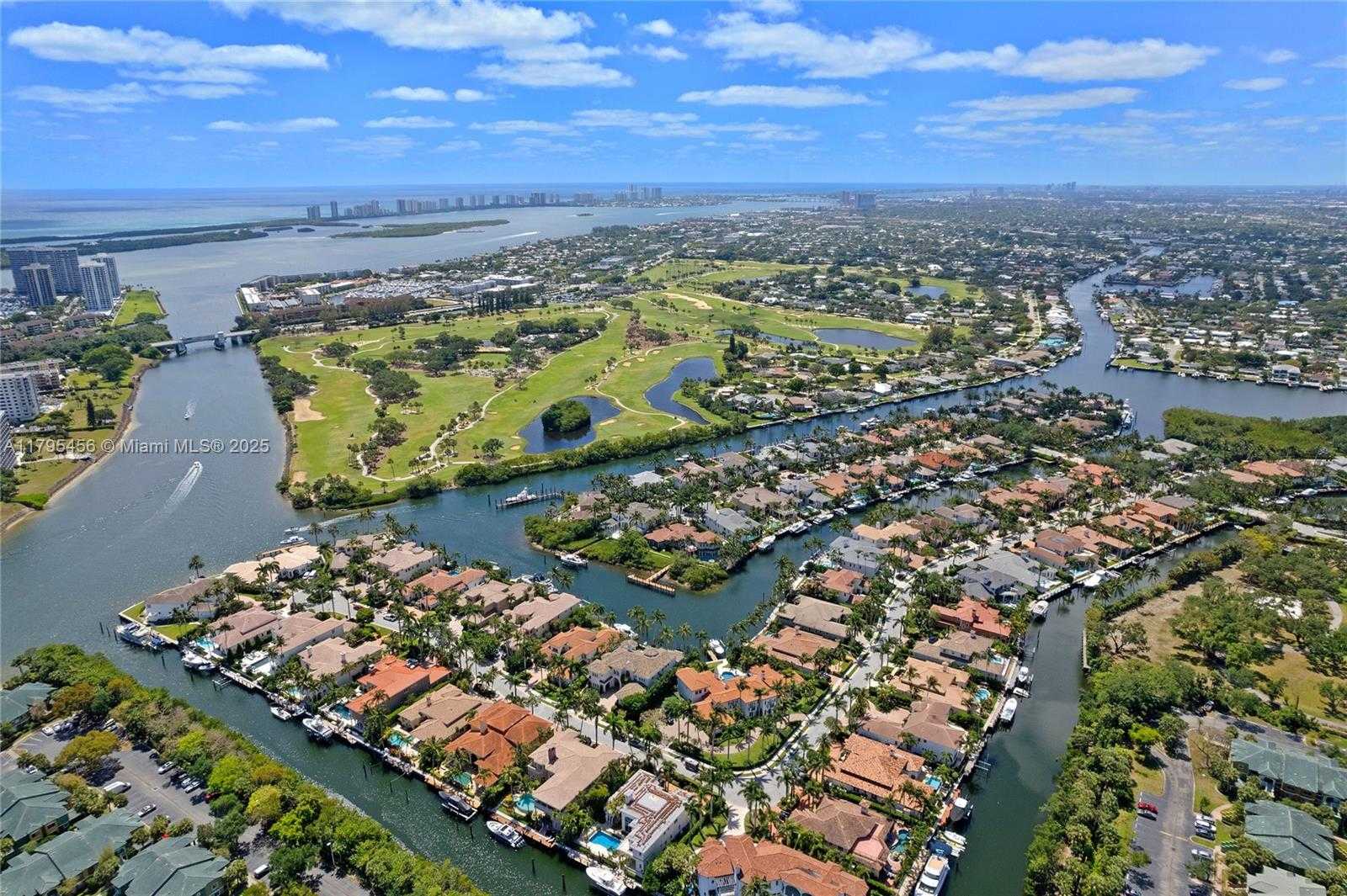 Small Image of 848 HARBOUR ISLE PLACE, North Palm Beach Number 52