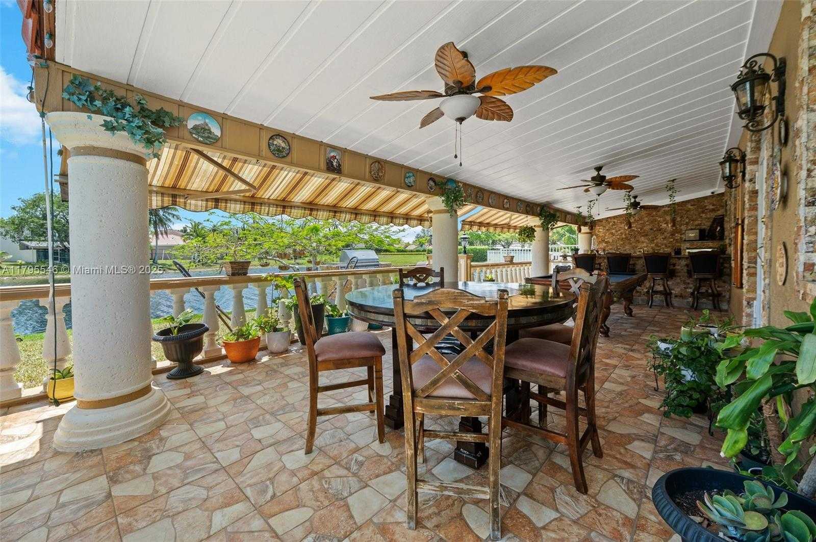 Small Image of 15870 NORTH WEST 10TH ST, Pembroke Pines Number 27