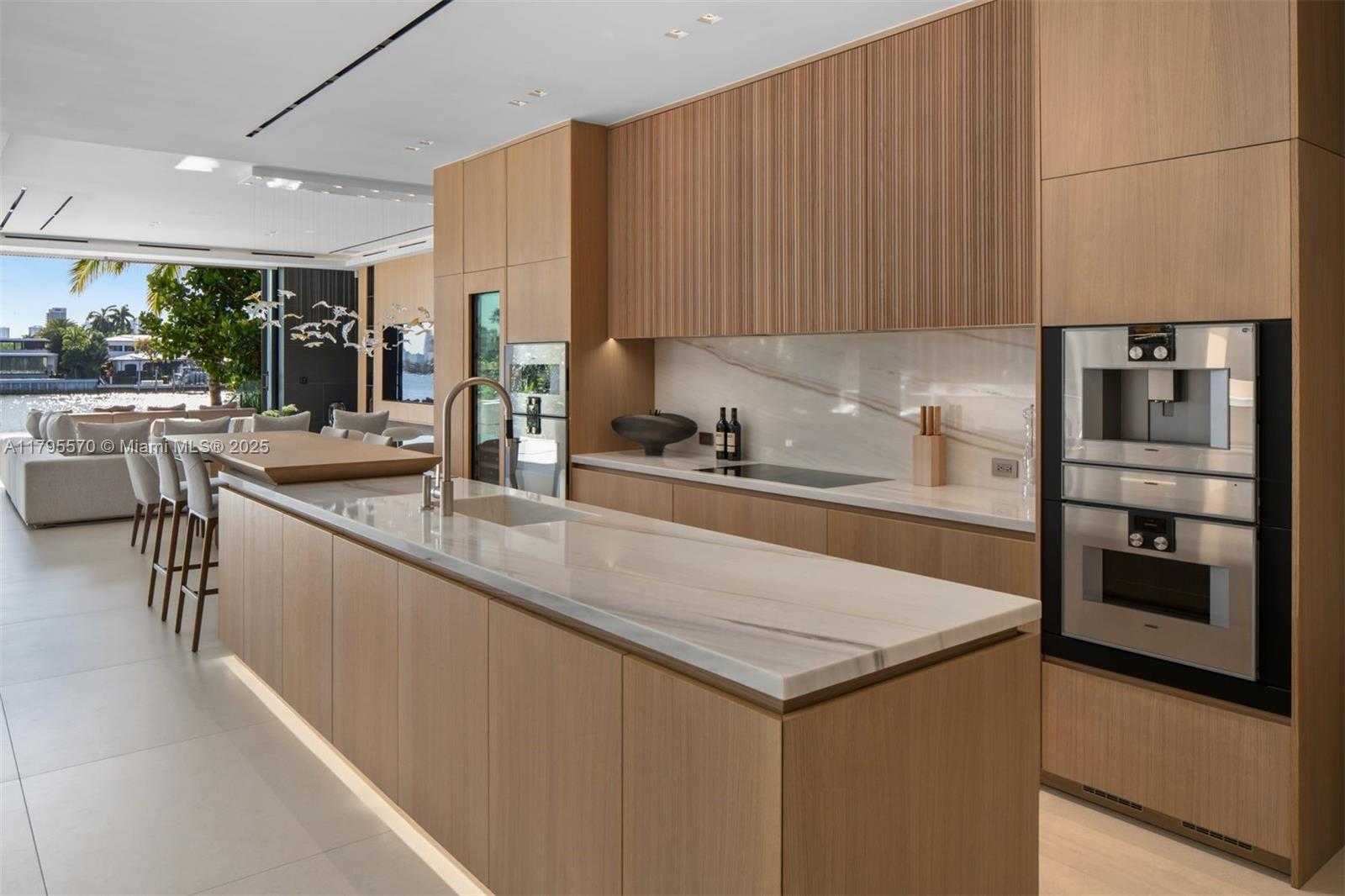 Small Image of 220 WEST DILIDO DR, Miami Beach Number 19