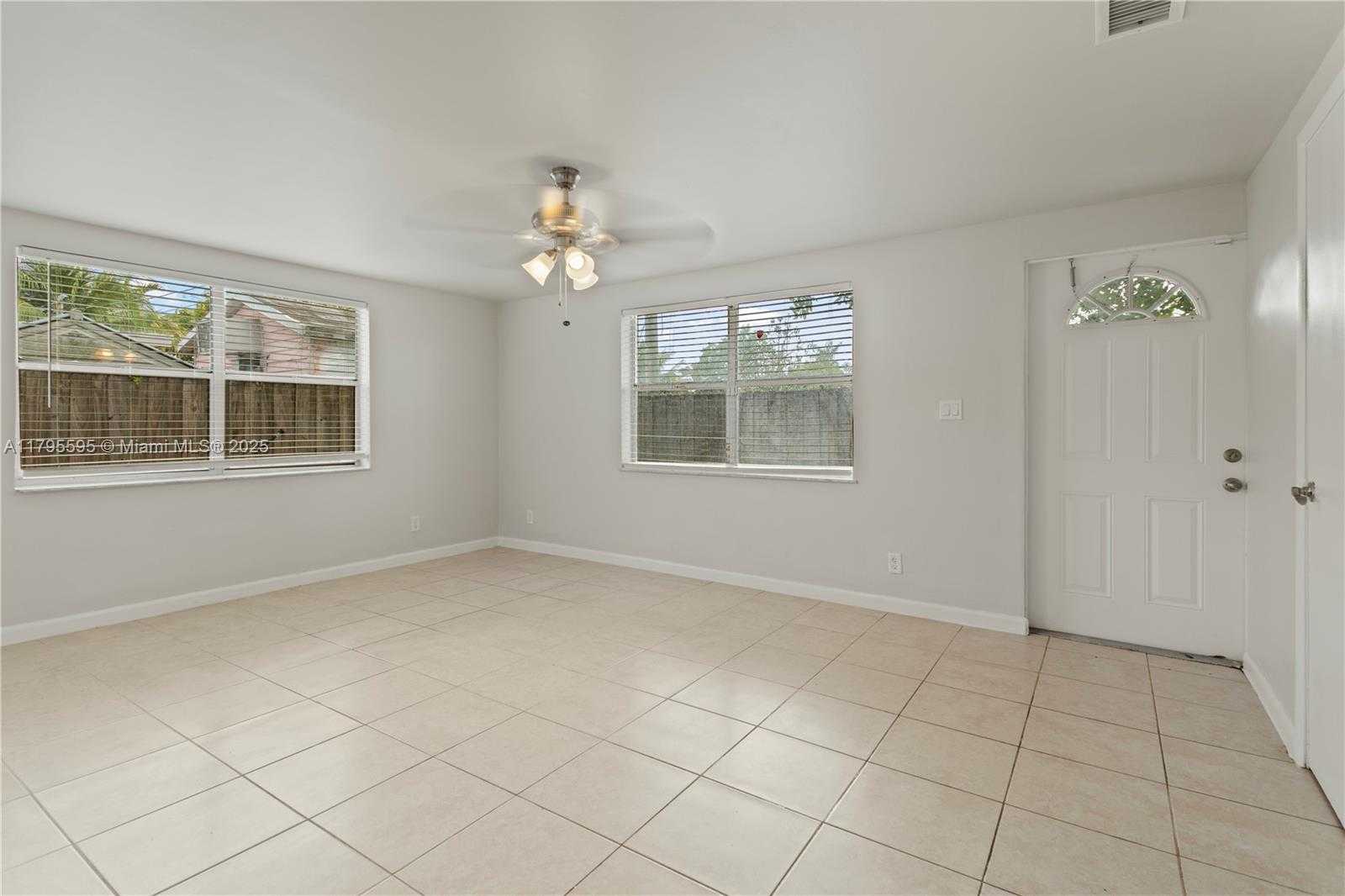 Small Image of 3121 NORTH EAST 13TH AVE, Pompano Beach Number 3