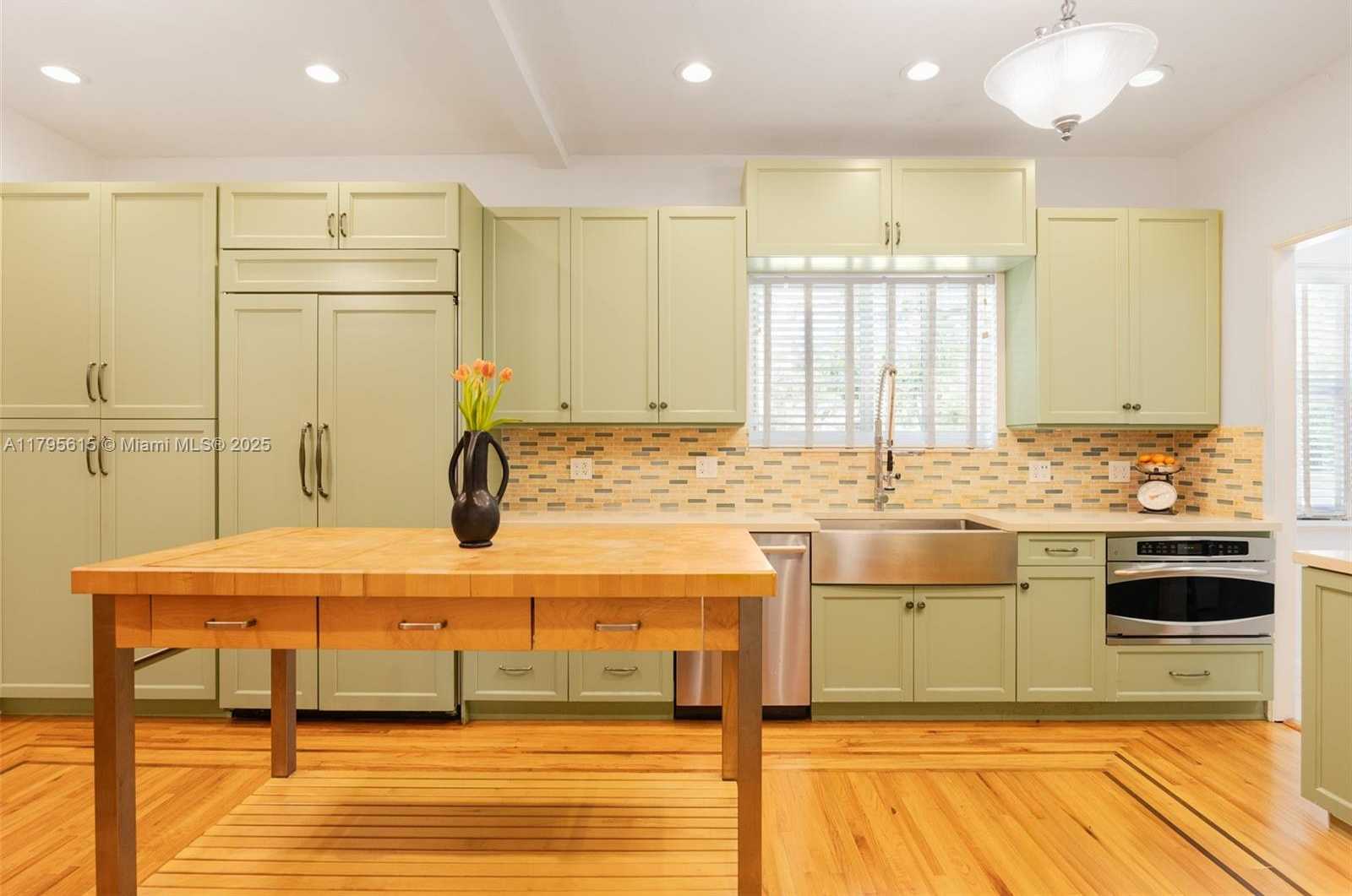 Small Image of 1801 SOUTH WEST 12TH ST, Miami Number 10