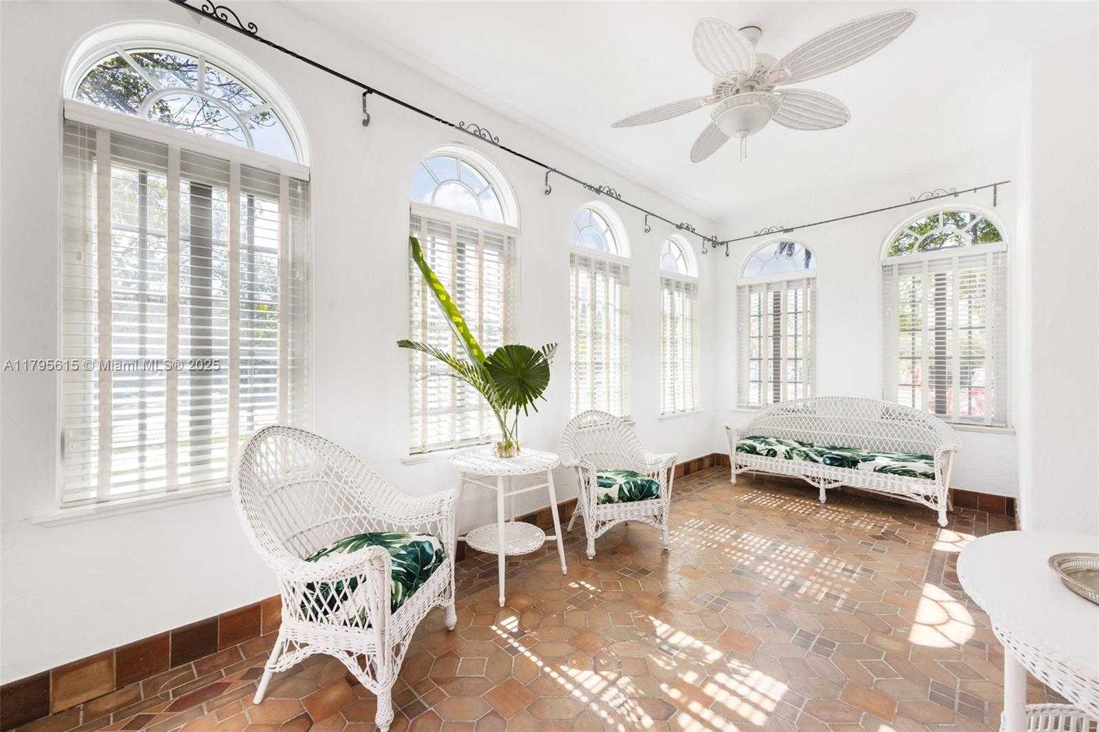 Small Image of 1801 SOUTH WEST 12TH ST, Miami Number 14