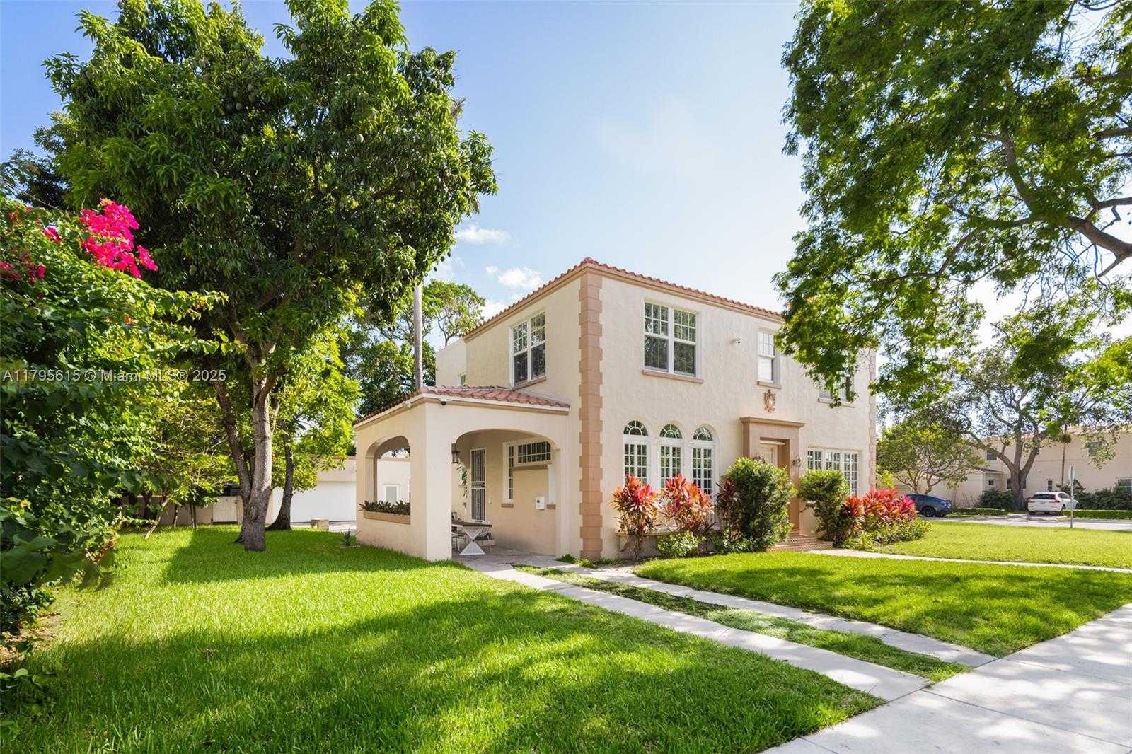 Small Image of 1801 SOUTH WEST 12TH ST, Miami Number 3