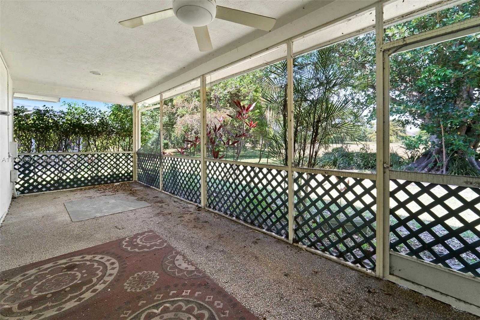 Small Image of 4508 KING PALM DR, Tamarac Number 19