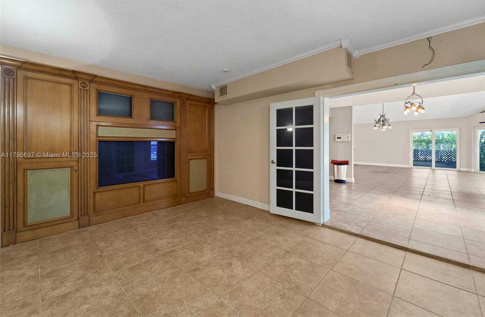 Small Image of 4508 KING PALM DR, Tamarac Number 5
