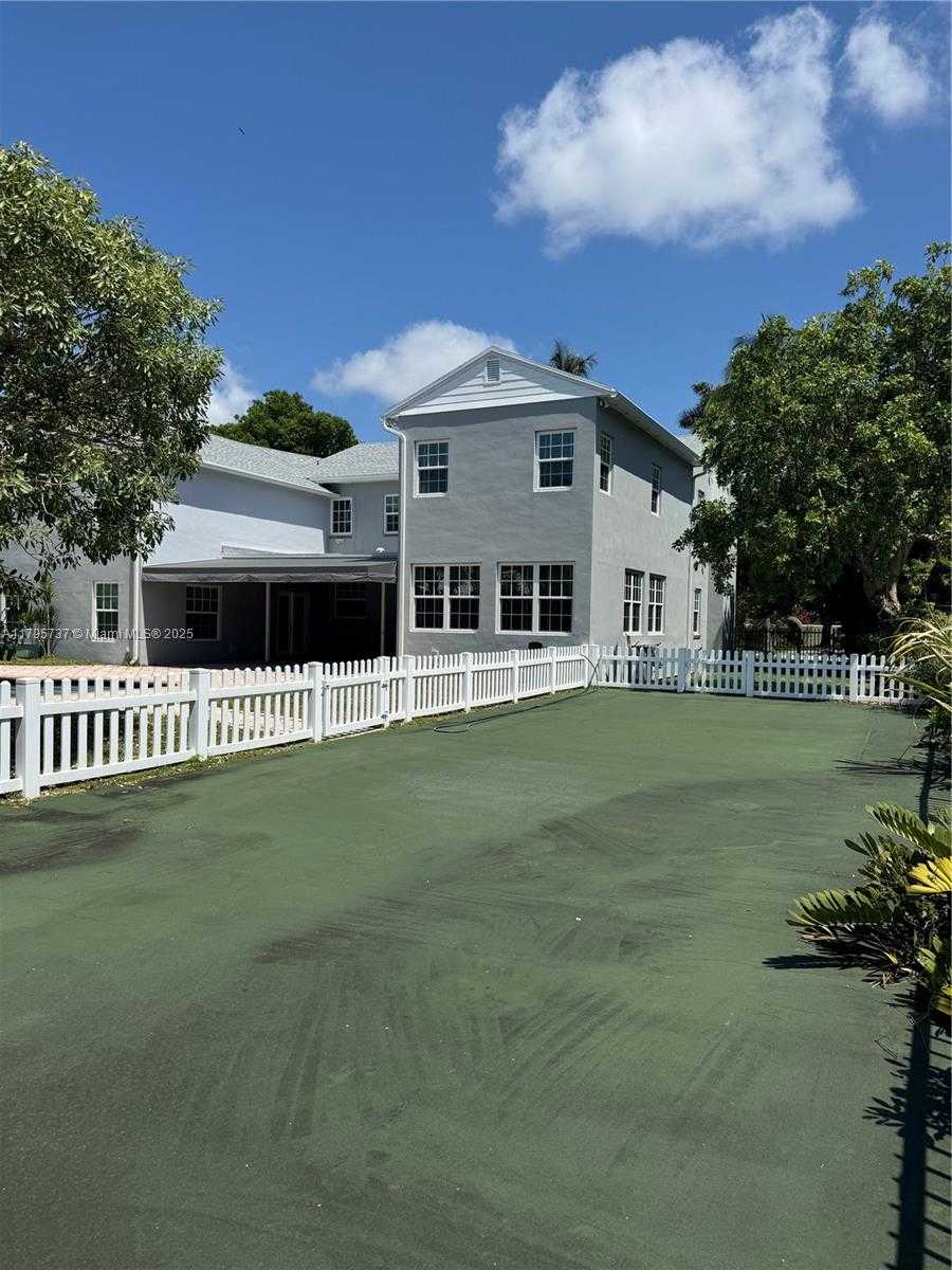 Small Image of 1234 NORTH EAST 96TH ST, Miami Shores Number 10