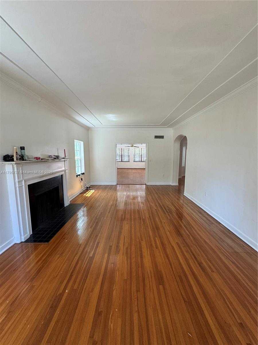 Small Image of 1234 NORTH EAST 96TH ST, Miami Shores Number 13