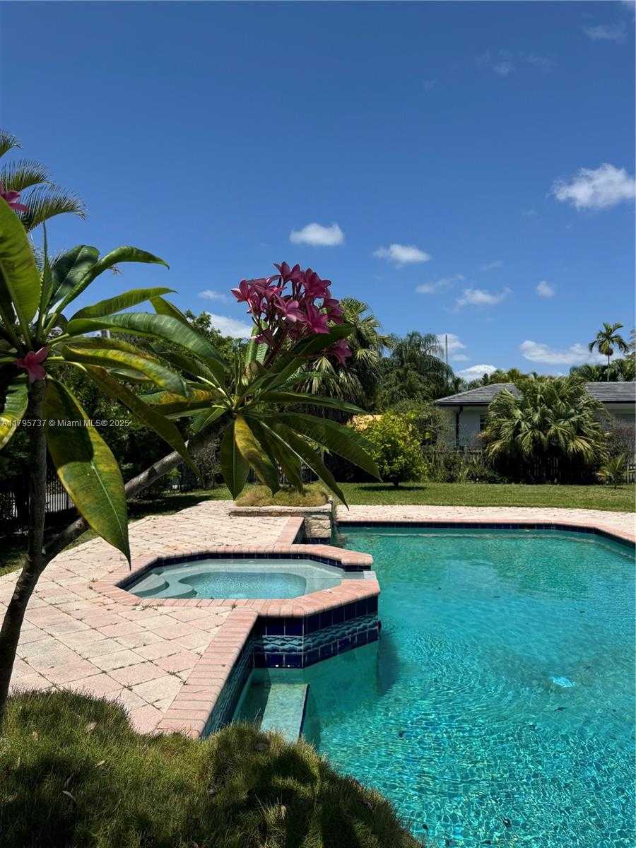 Small Image of 1234 NORTH EAST 96TH ST, Miami Shores Number 2