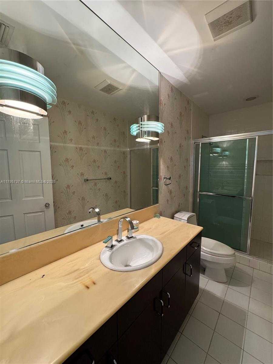 Small Image of 1234 NORTH EAST 96TH ST, Miami Shores Number 24