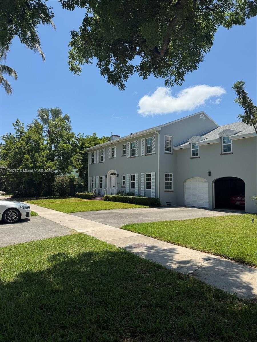 Small Image of 1234 NORTH EAST 96TH ST, Miami Shores Number 6