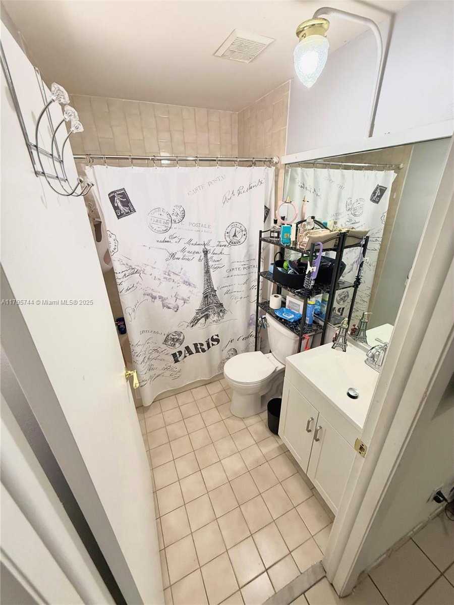 Small Image of 2104 WEST 53RD ST, Hialeah Number 11