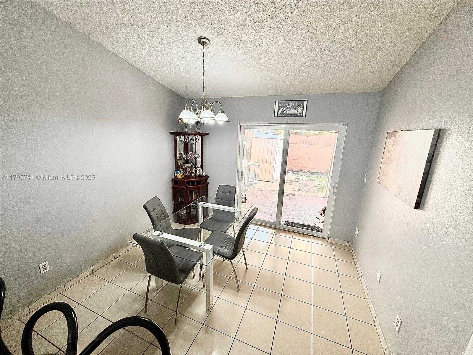 Small Image of 2104 WEST 53RD ST, Hialeah Number 13