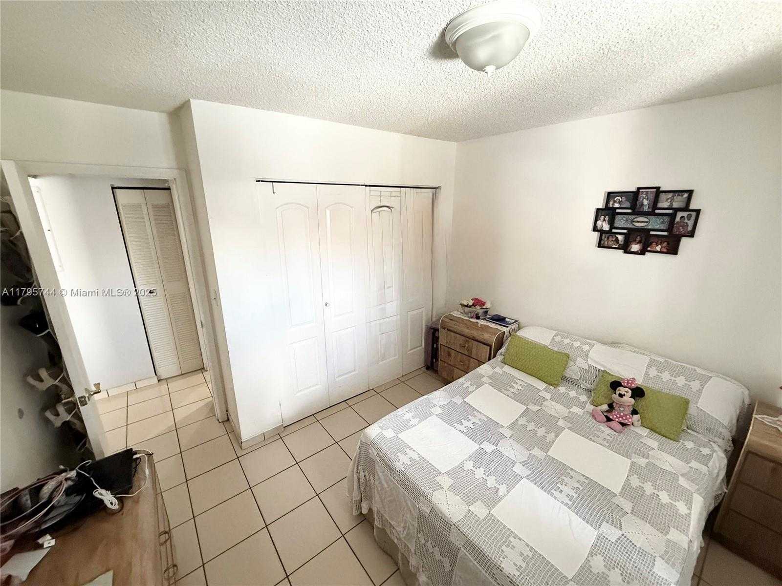 Small Image of 2104 WEST 53RD ST, Hialeah Number 6